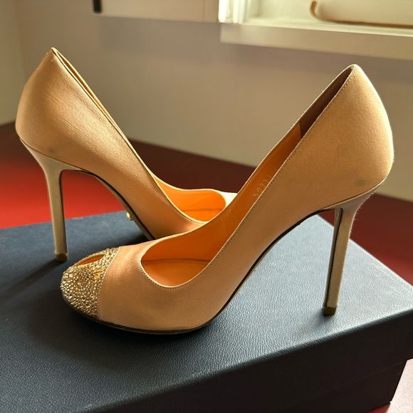 Sergio Rossi Pink Satin Pumps with Rhinestone Peep Toe. New with Tags. Size 36 - Picture 6 of 10